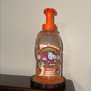 Hello Kitty Mango Grove Foaming Hand Soap